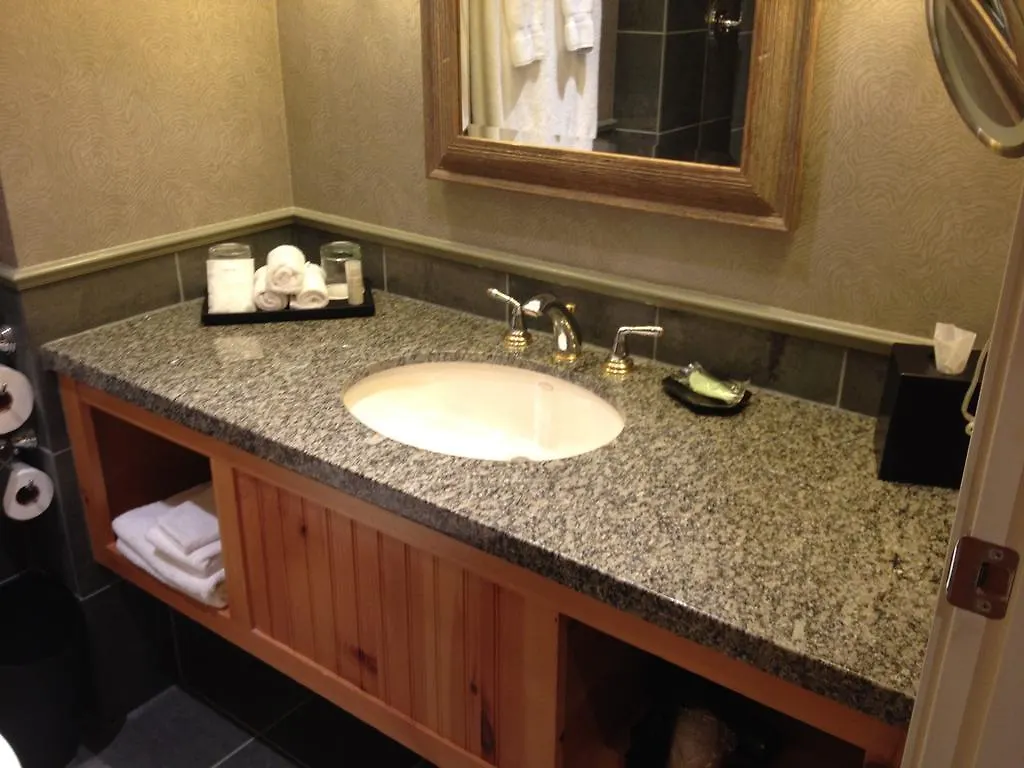 The Westin By Latour Aparthotel Whistler 5*,